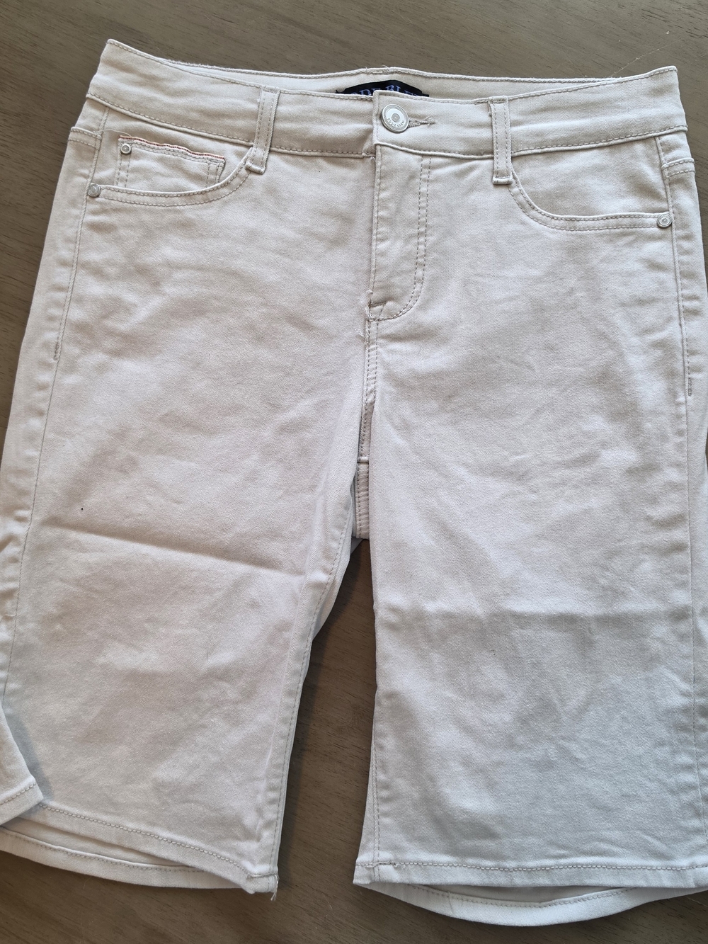 Code Bleu Cream Gwen Denim Shorts